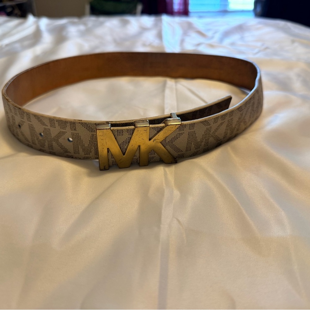 Michael Kors Beige Belt with Gold MK Buckle - Picture 6 of 8